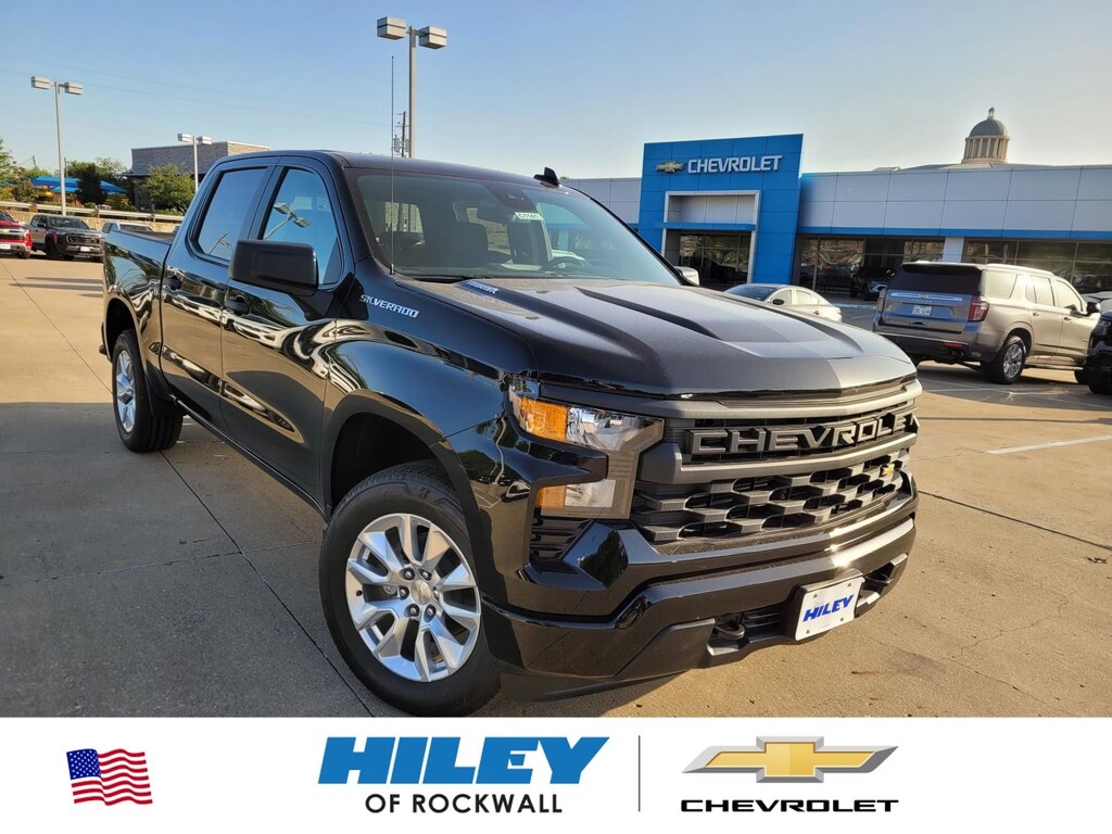 New 2026 Chevrolet Silverado 1500 Custom Truck