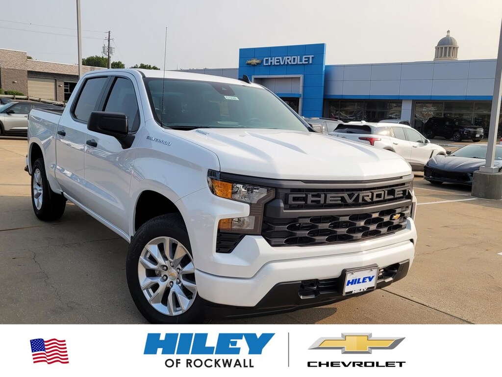 New 2026 Chevrolet Silverado 1500 Custom Truck