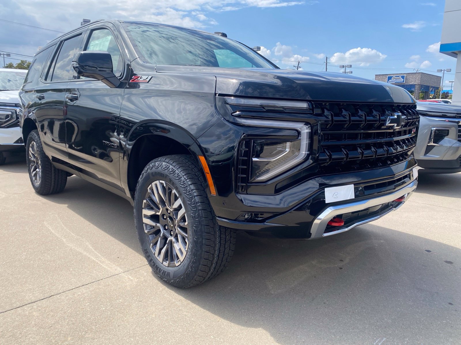 New 2027 Chevrolet Tahoe Z71 SUV