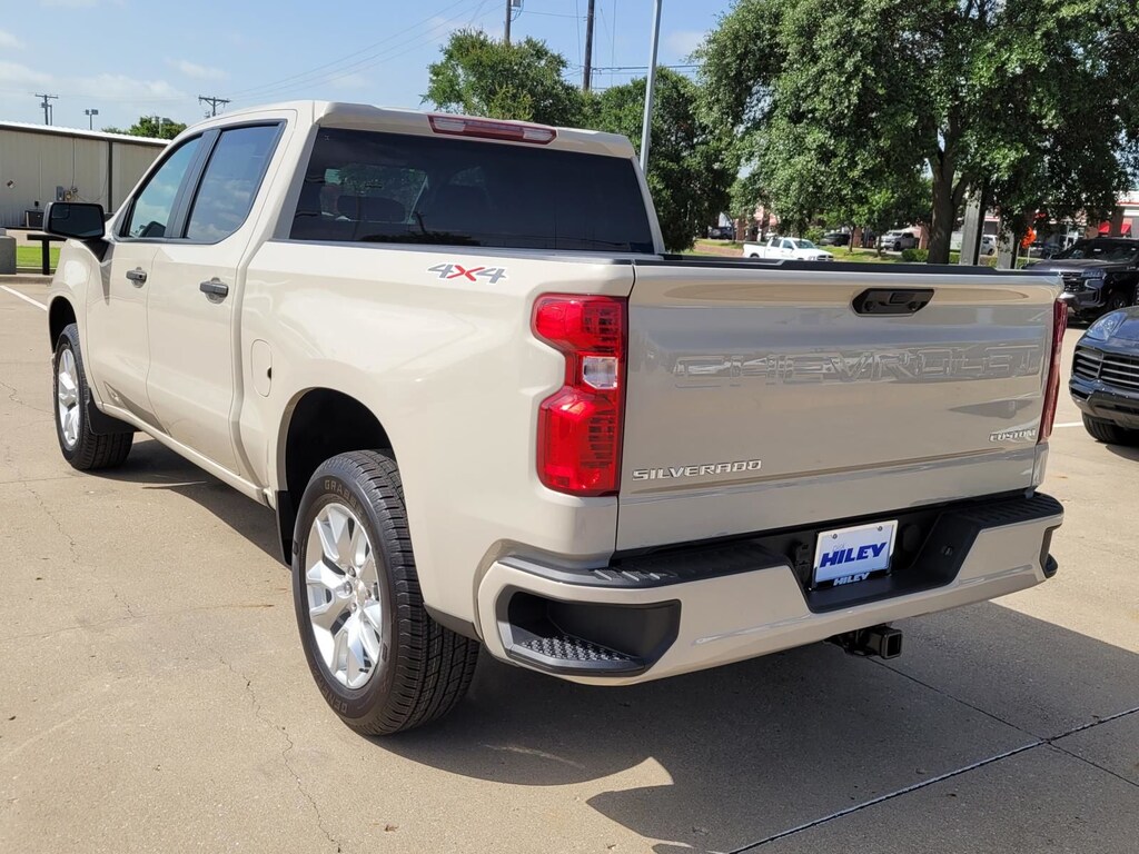 New 2026 Chevrolet Silverado 1500 Custom Truck