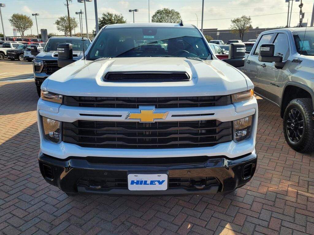 New 2026 Chevrolet Silverado 2500HD Custom Truck