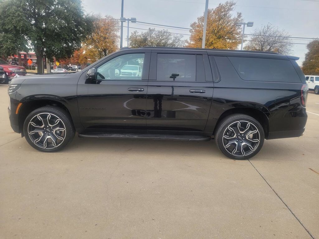 New 2026 Chevrolet Suburban RST SUV