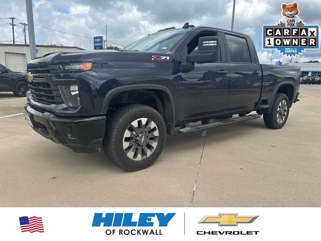 Used 2024 Chevrolet Silverado 2500HD Custom Truck