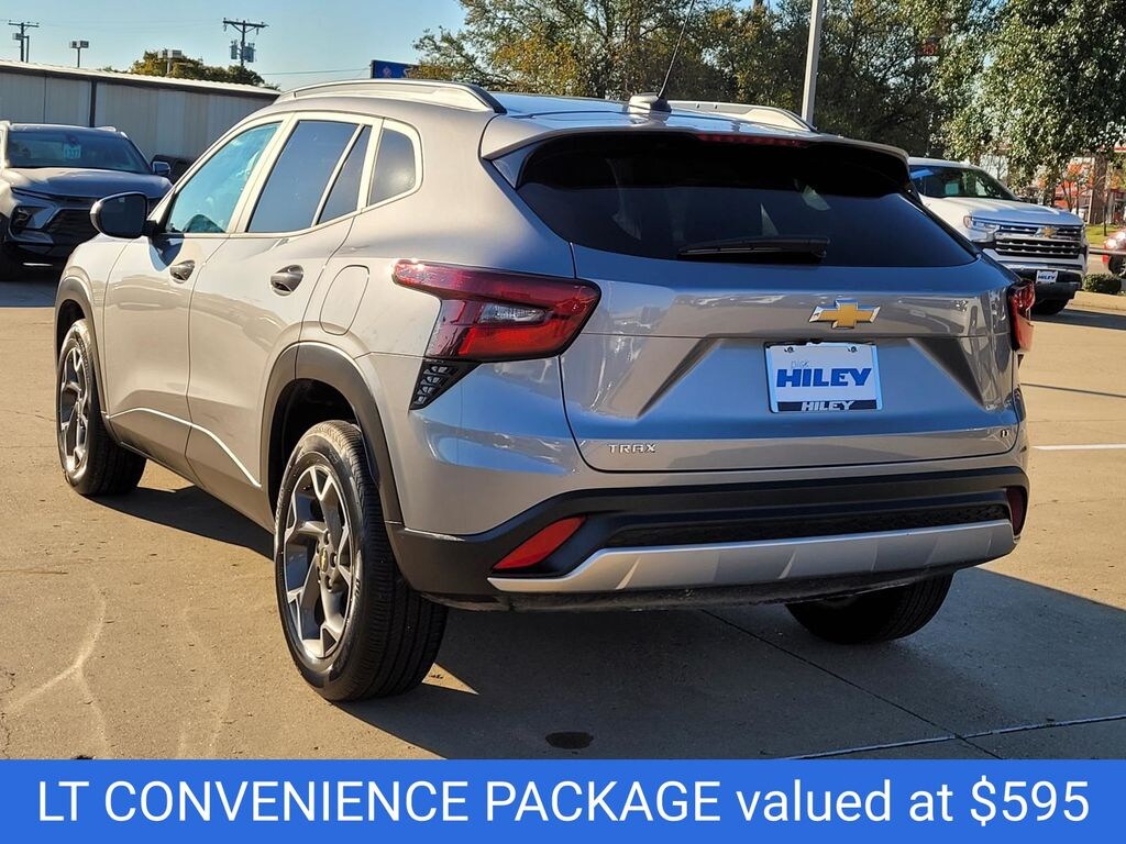 Certified 2025 Chevrolet Trax LT SUV