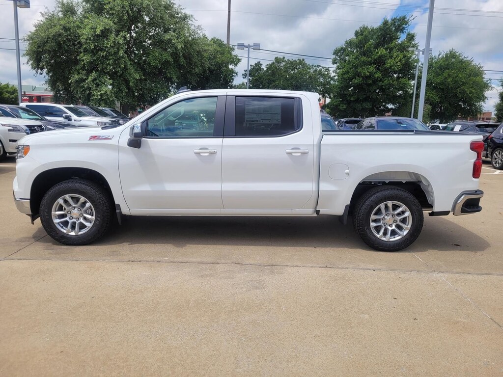 New 2026 Chevrolet Silverado 1500 LT Truck