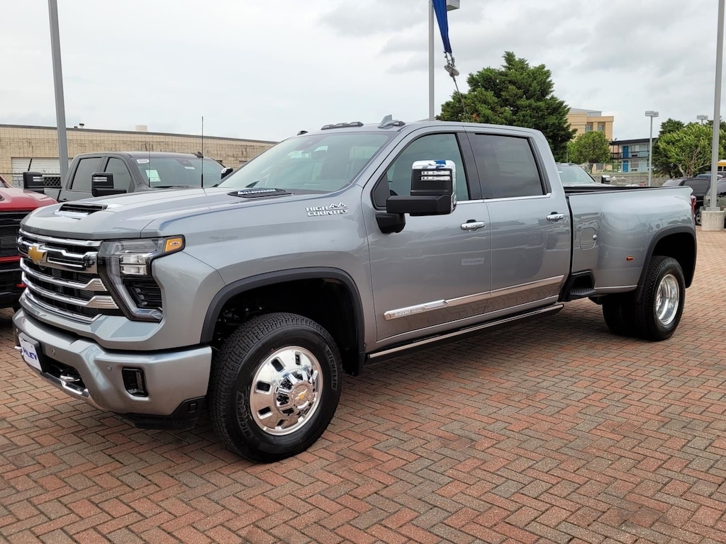 New 2026 Chevrolet Silverado 3500HD High Country Truck