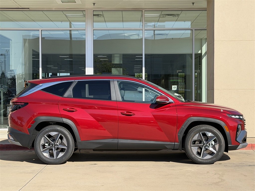 New 2026 Hyundai Tucson SEL Premium SUV