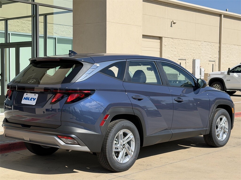 New 2026 Hyundai Tucson SE SUV