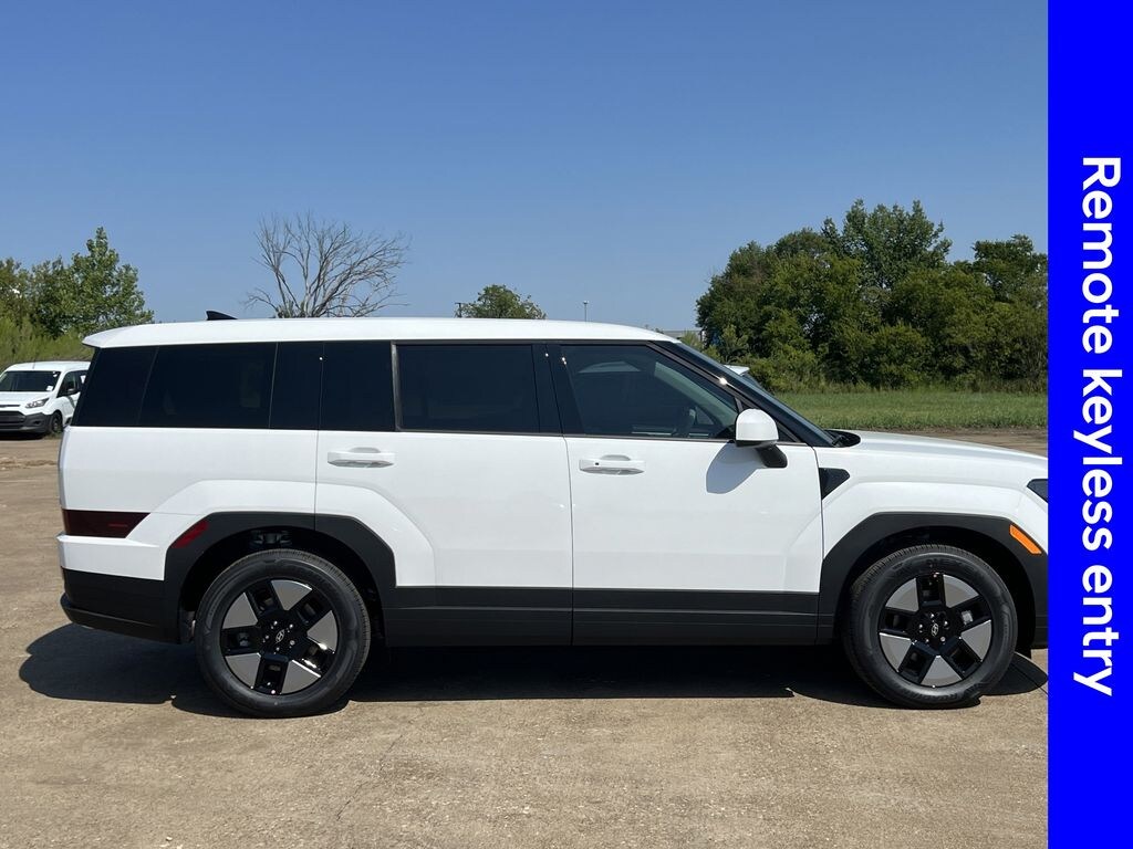 New 2026 Hyundai Santa Fe Hybrid SE SUV