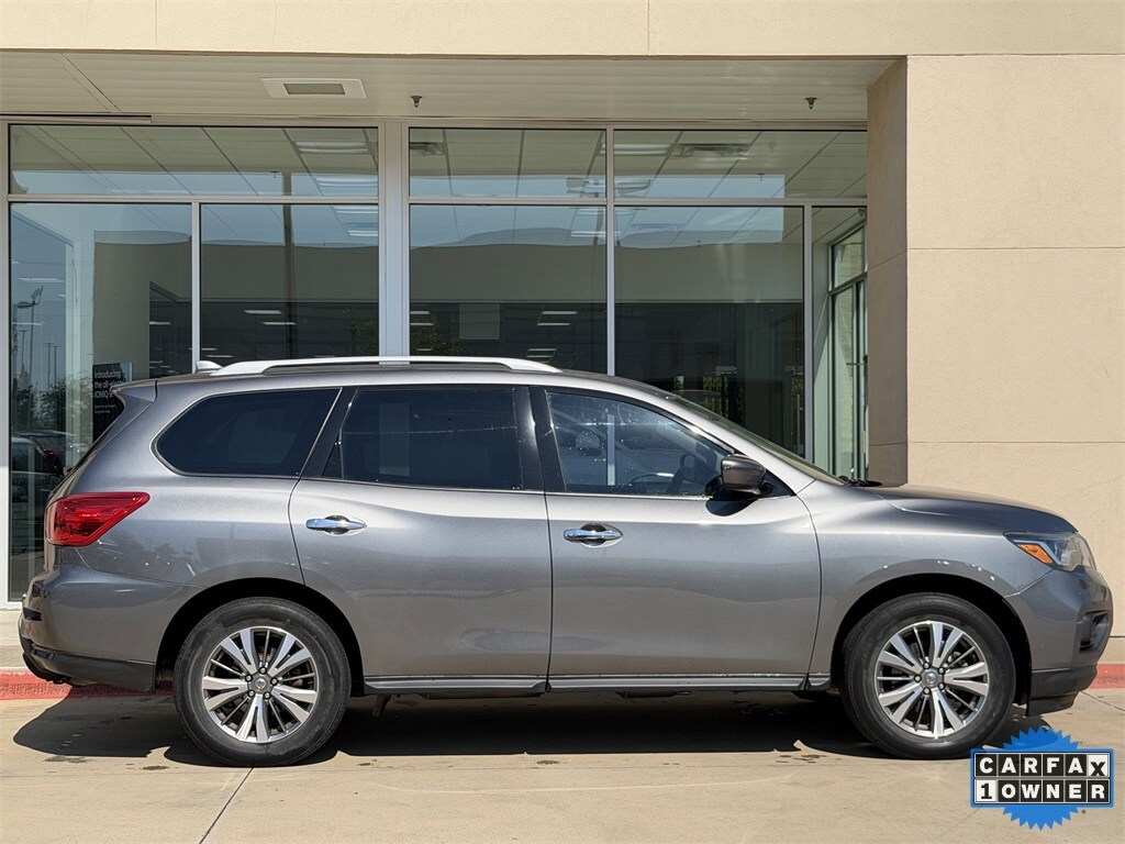 Used 2020 Nissan Pathfinder SV SUV