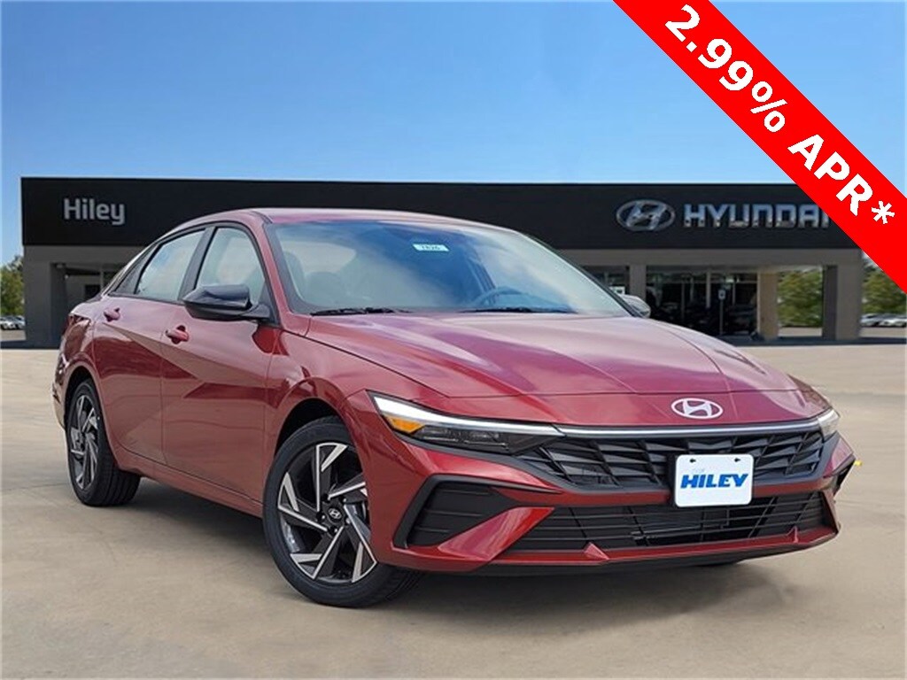 New 2025 Hyundai Elantra SEL Sport Sedan