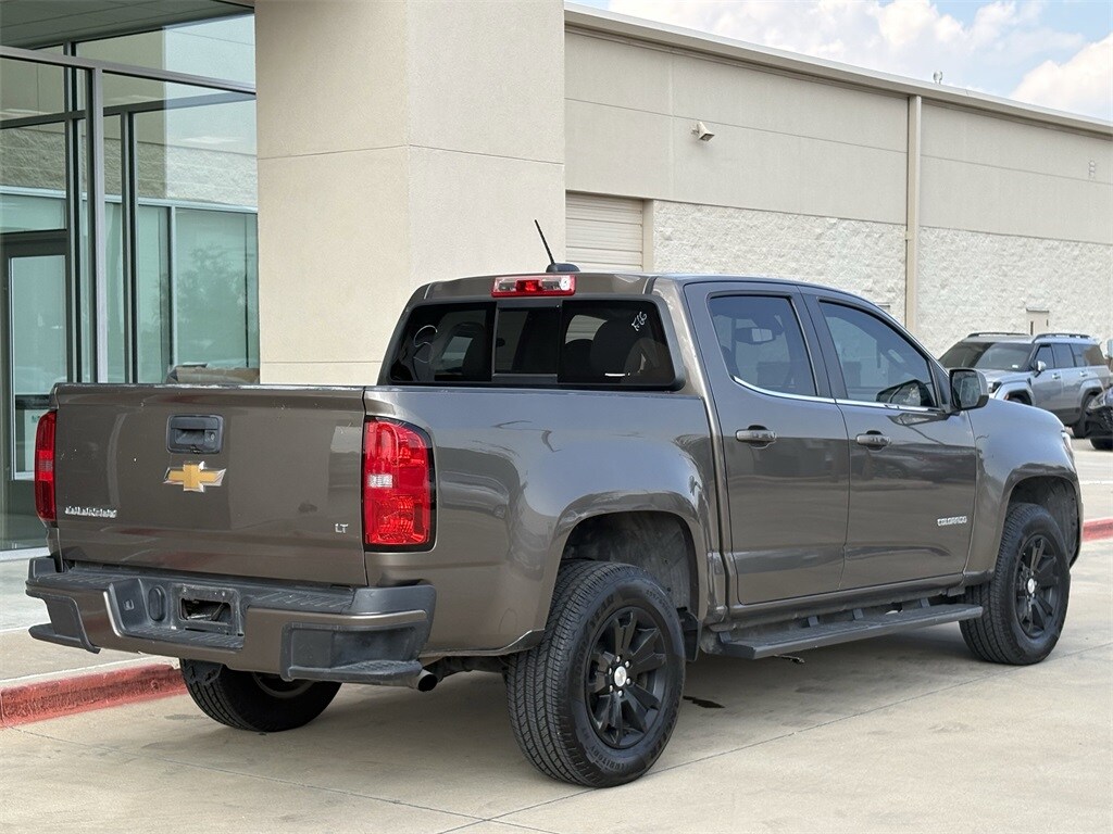 2016 Chevrolet Colorado LT photo 3