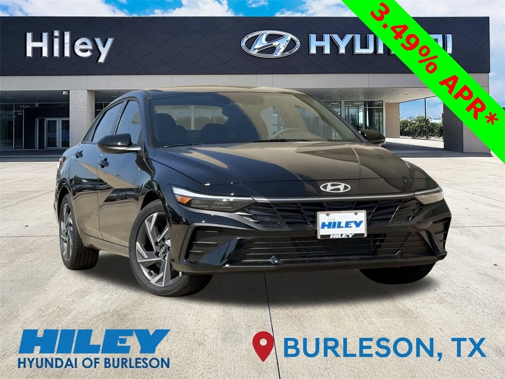 New 2025 Hyundai Elantra SEL Sport Sedan
