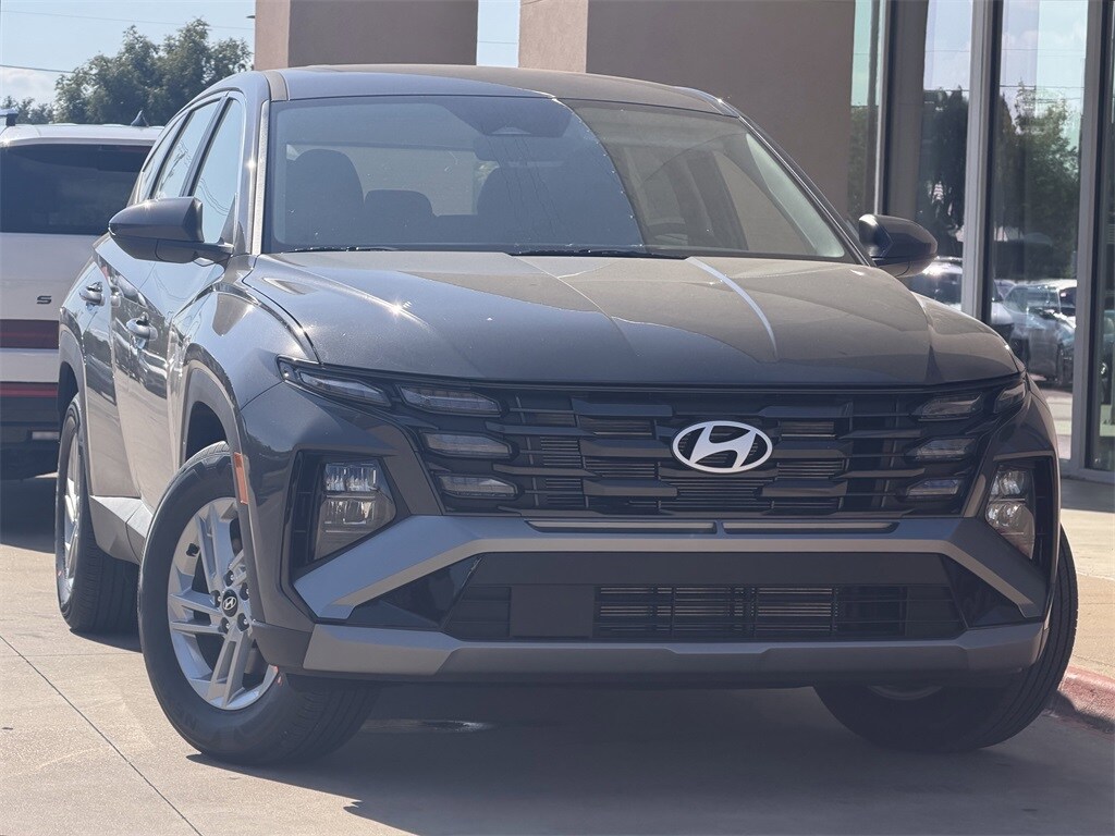 New 2026 Hyundai Tucson SE SUV
