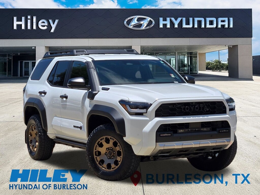 Used 2025 Toyota 4Runner i-FORCE MAX Trailhunter SUV