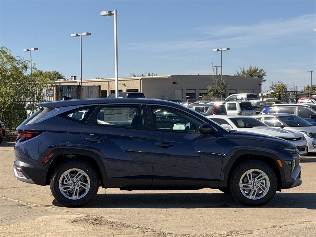 New 2026 Hyundai Tucson SE SUV
