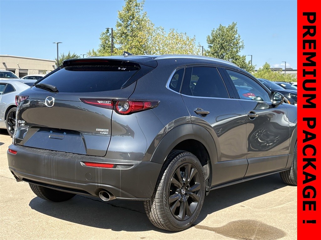 2022 Mazda CX-30 2.5 Turbo Premium photo 4