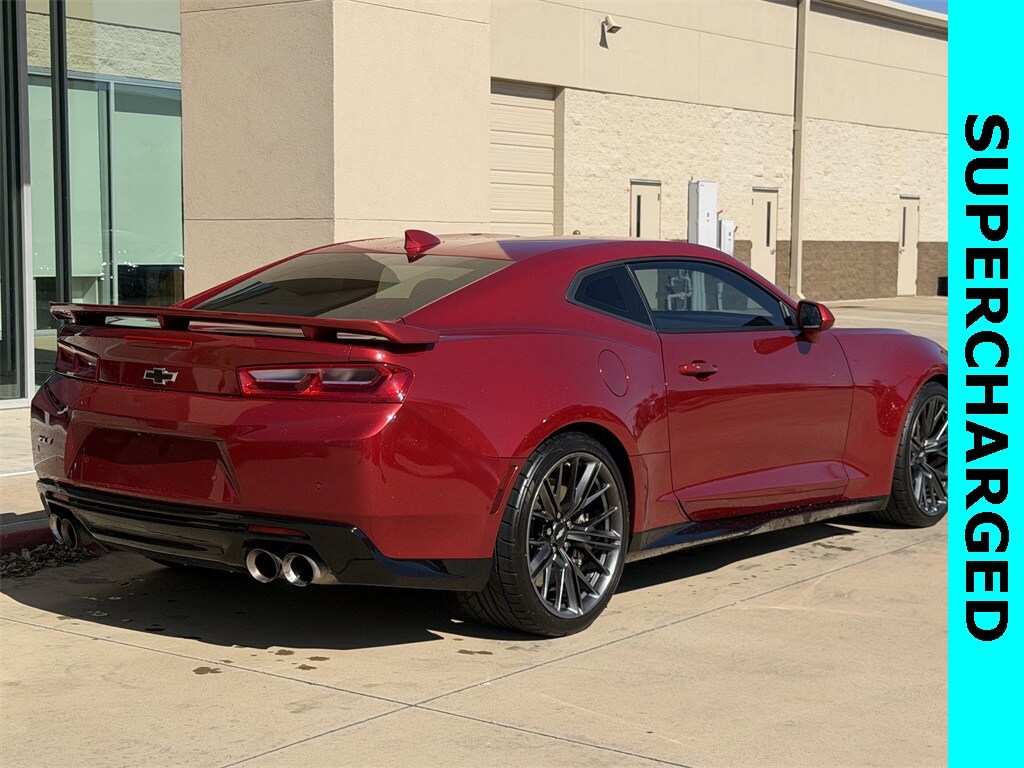 2018 Chevrolet Camaro ZL1 photo 3