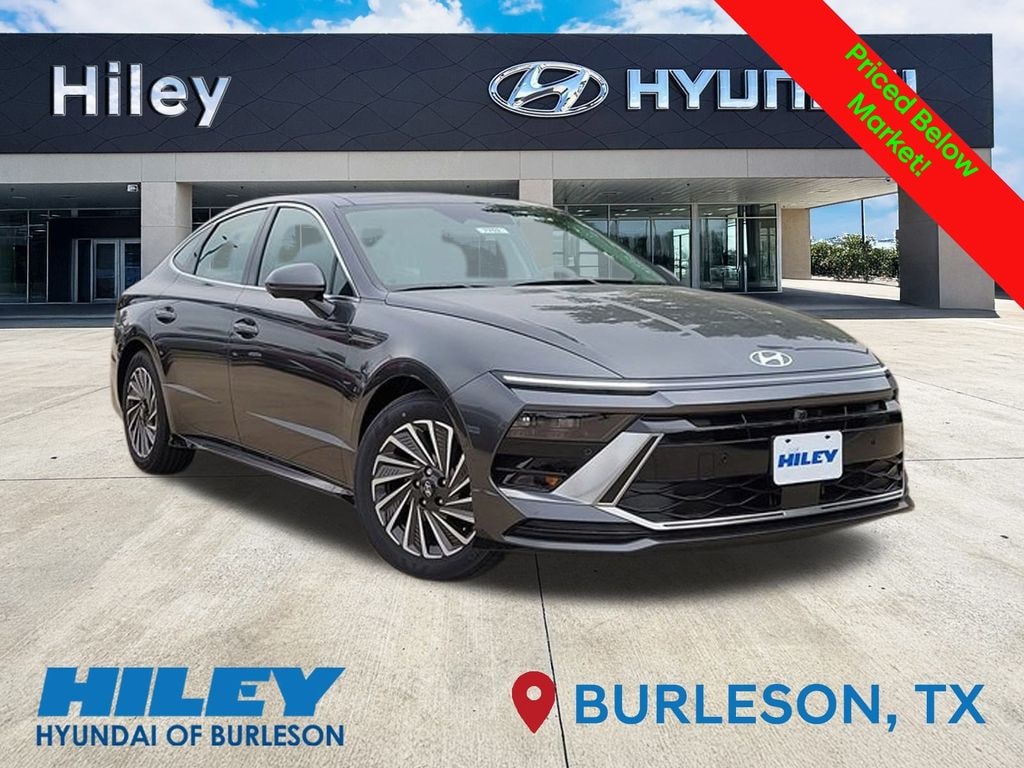 Certified 2025 Hyundai Sonata Hybrid Limited Sedan
