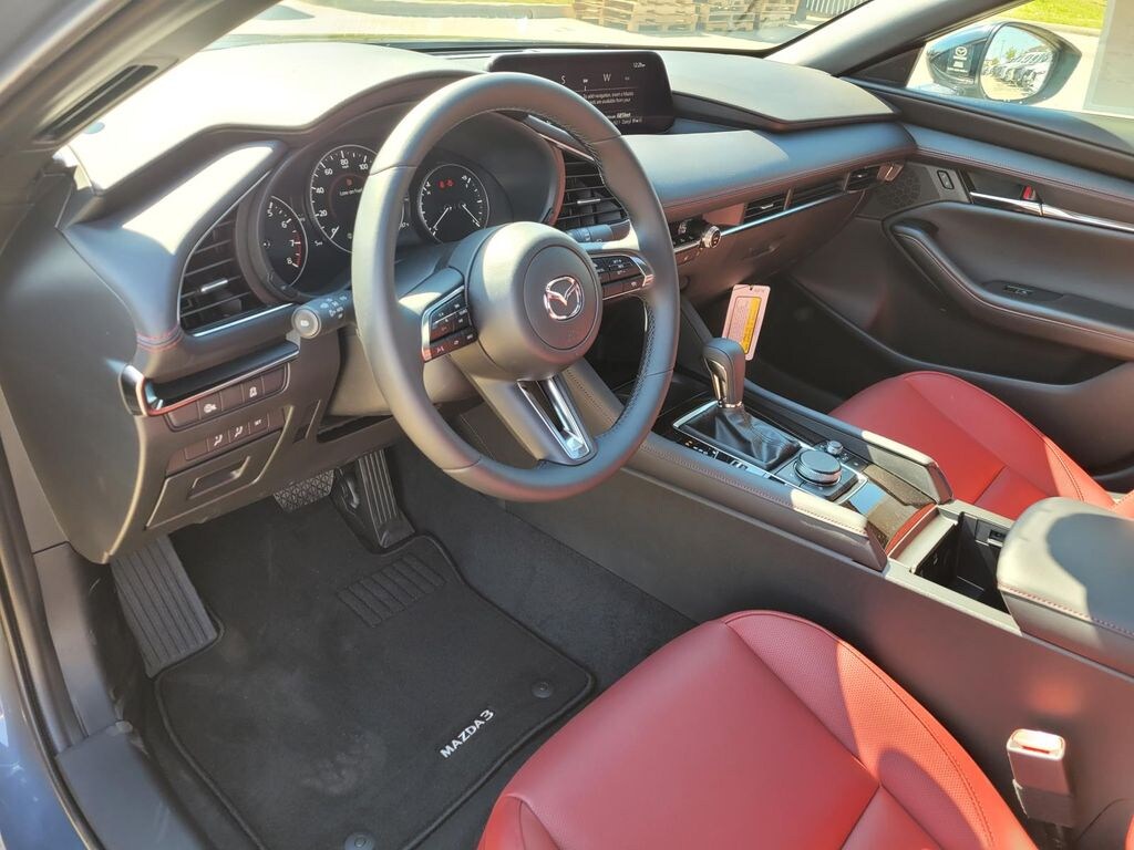 Used 2025 Mazda Mazda3 Hatchback 2.5 S Carbon Edition Hatchback