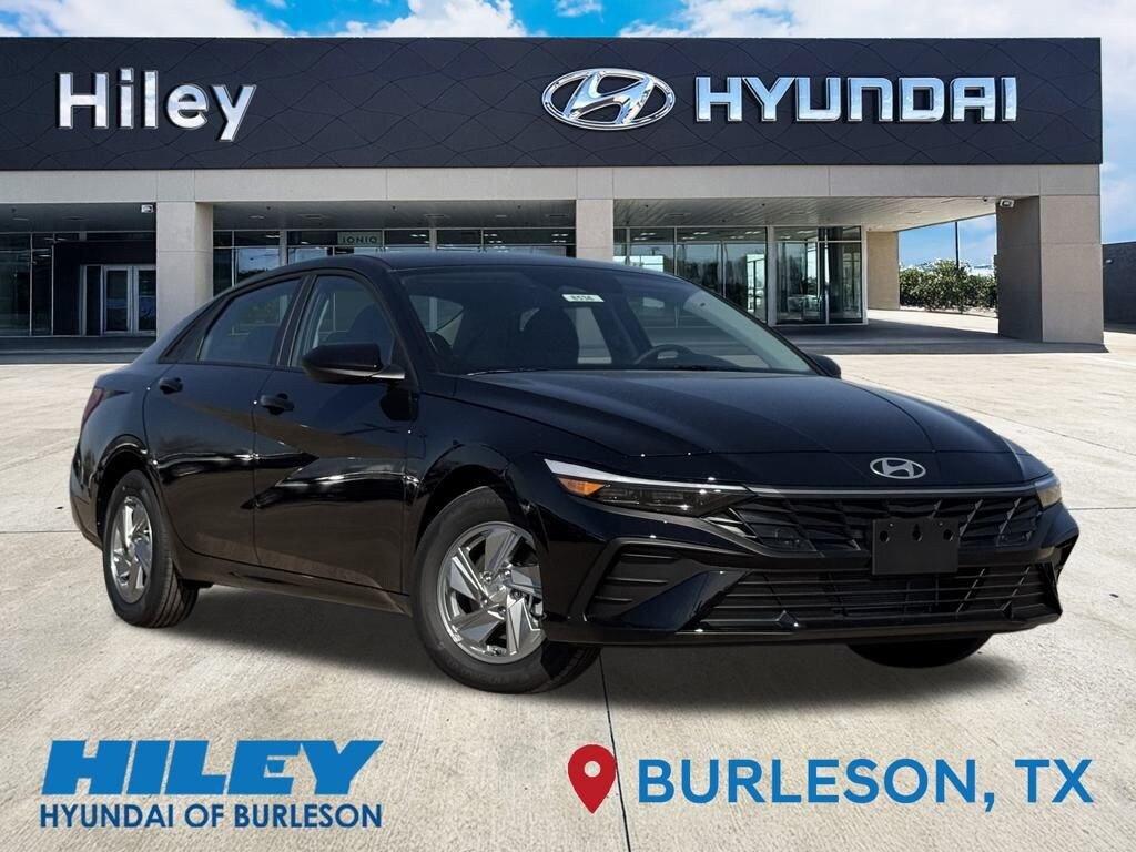 New 2026 Hyundai Elantra SE Sedan