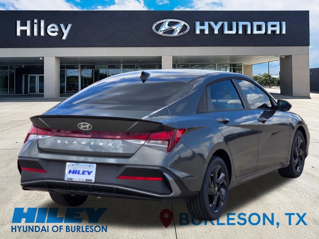 New 2026 Hyundai Elantra SEL Sport Sedan