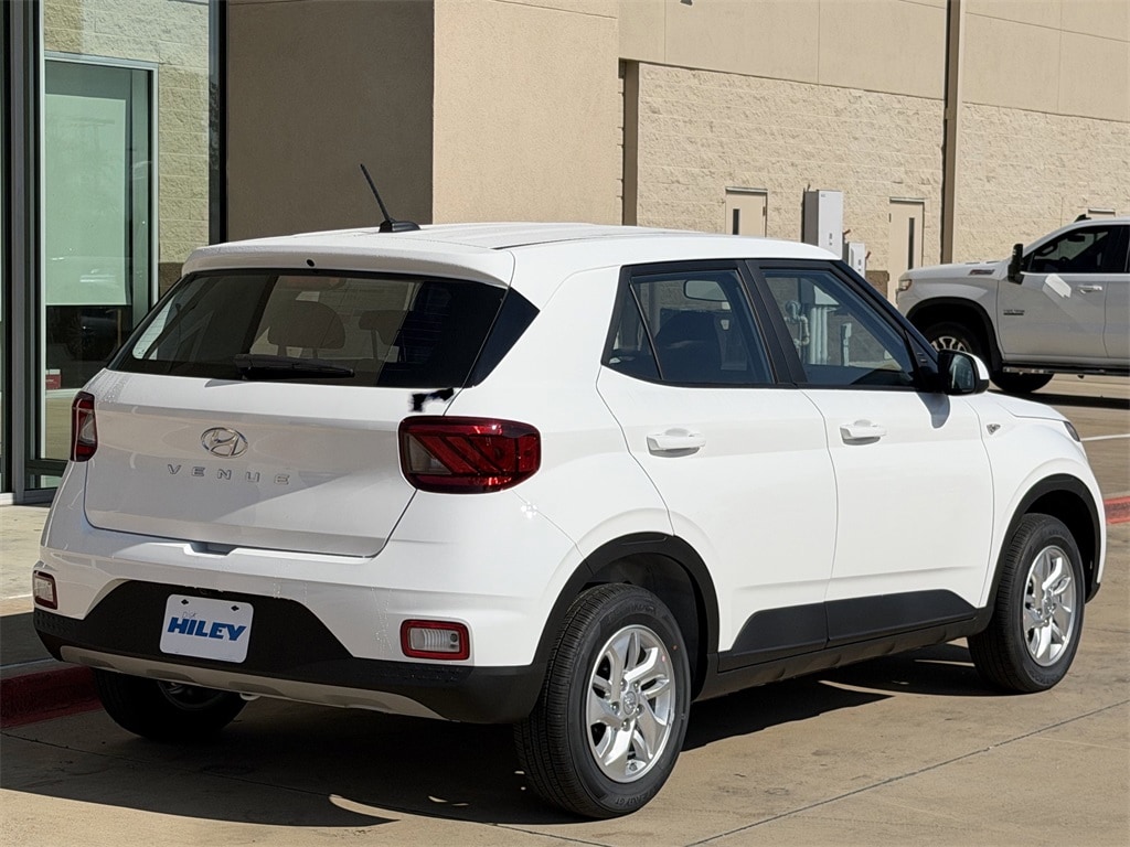 New 2026 Hyundai Venue SE SUV