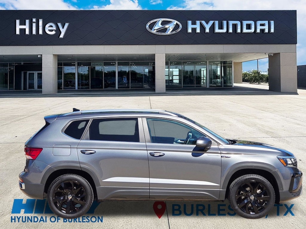 Used 2023 Volkswagen Taos 1.5T SE SUV
