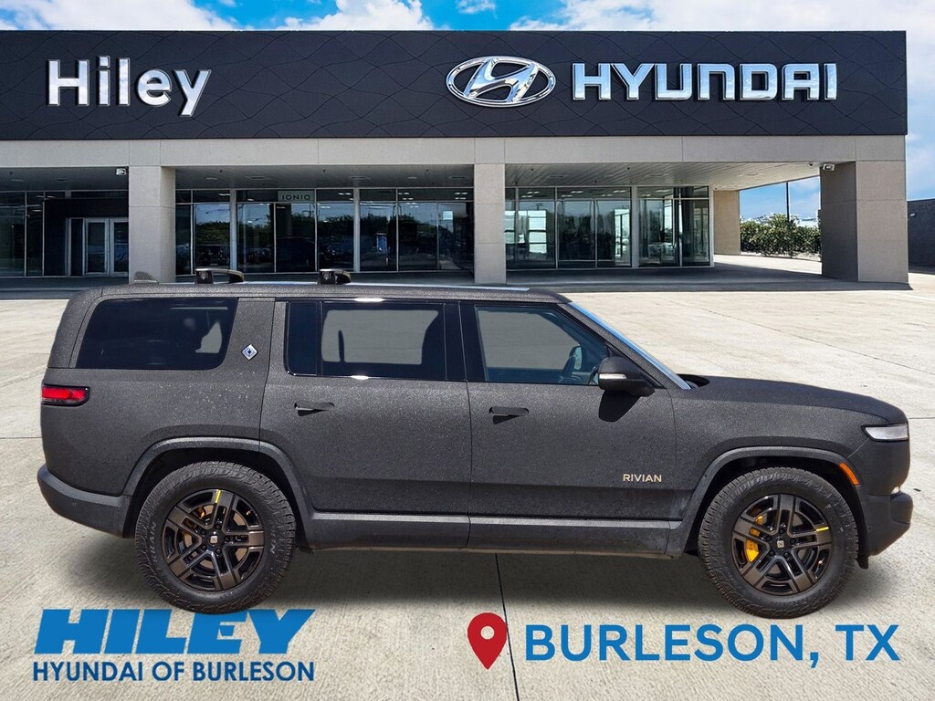 Used 2023 Rivian R1S Adventure SUV
