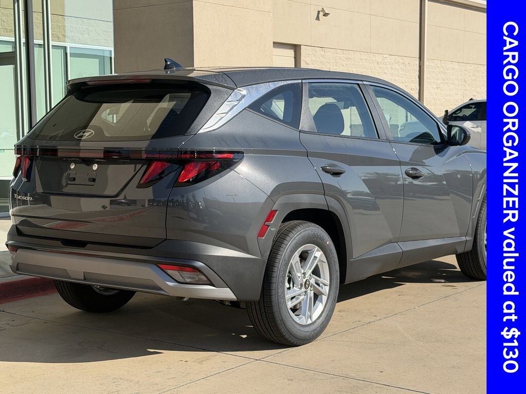 New 2026 Hyundai Tucson SE SUV