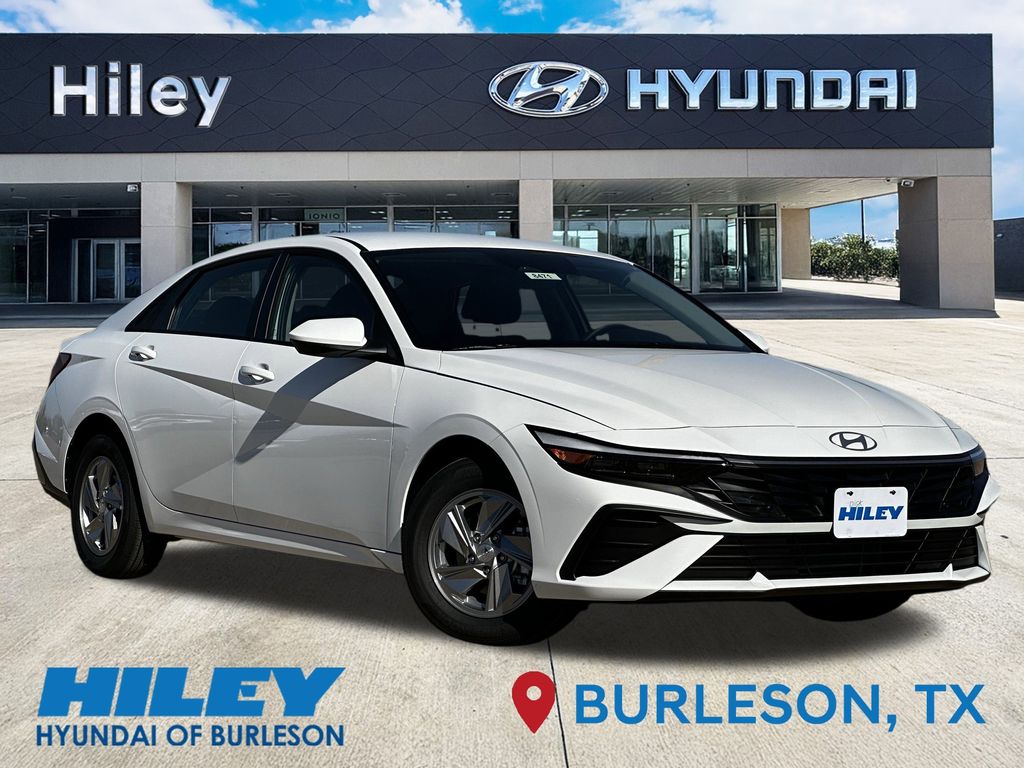 2026 Hyundai Elantra SE