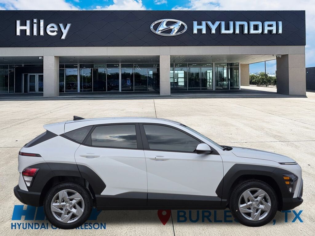 New 2026 Hyundai Kona SE SUV