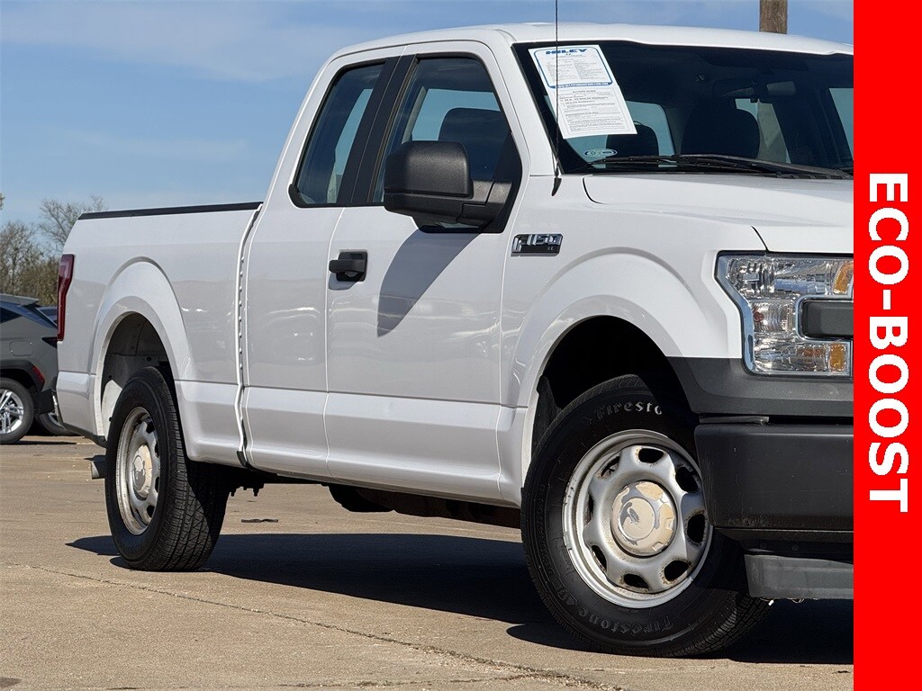 2017 Ford F-150 XL photo 2