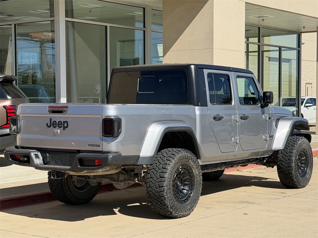 Used 2020 Jeep Gladiator Sport Truck