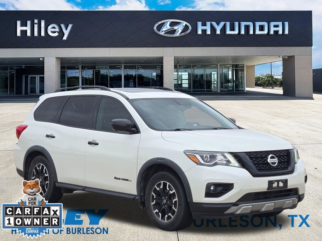Used 2020 Nissan Pathfinder SL SUV
