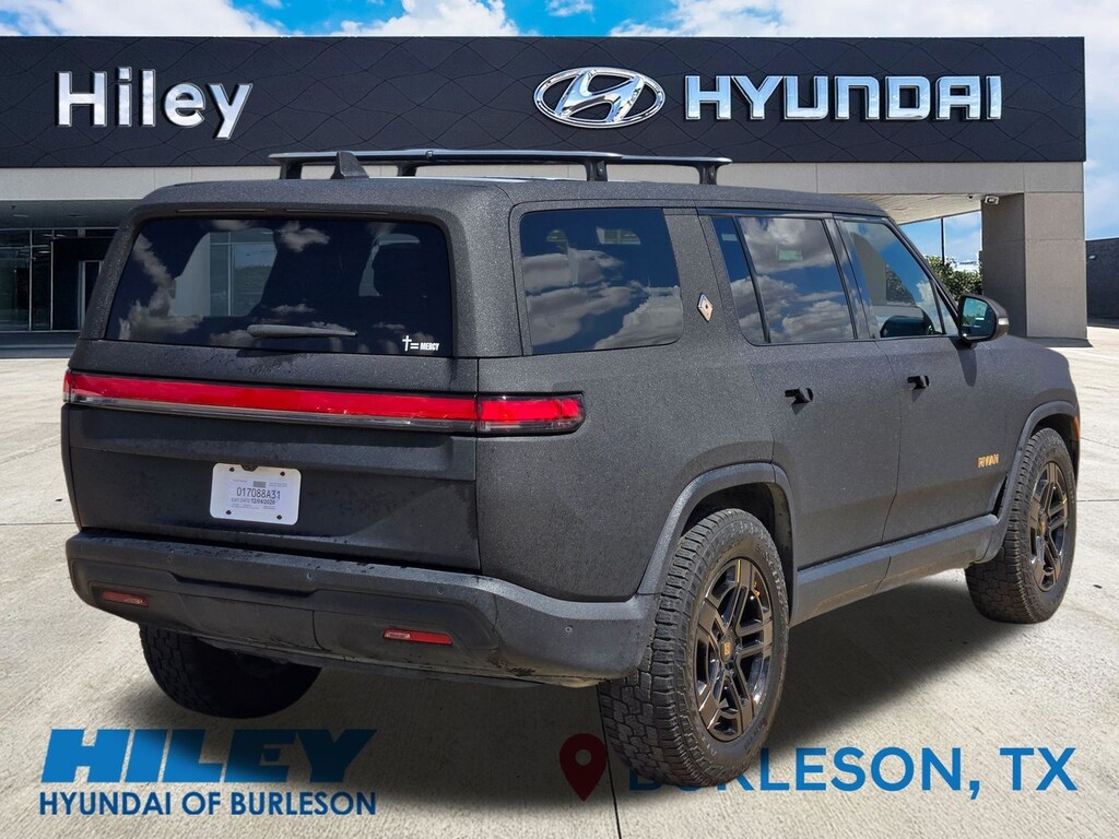 Used 2023 Rivian R1S Adventure SUV