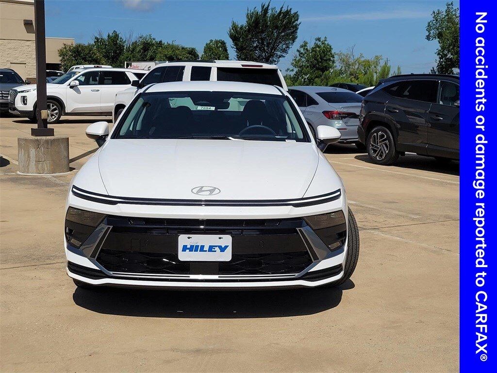 Certified 2025 Hyundai Sonata SE Sedan