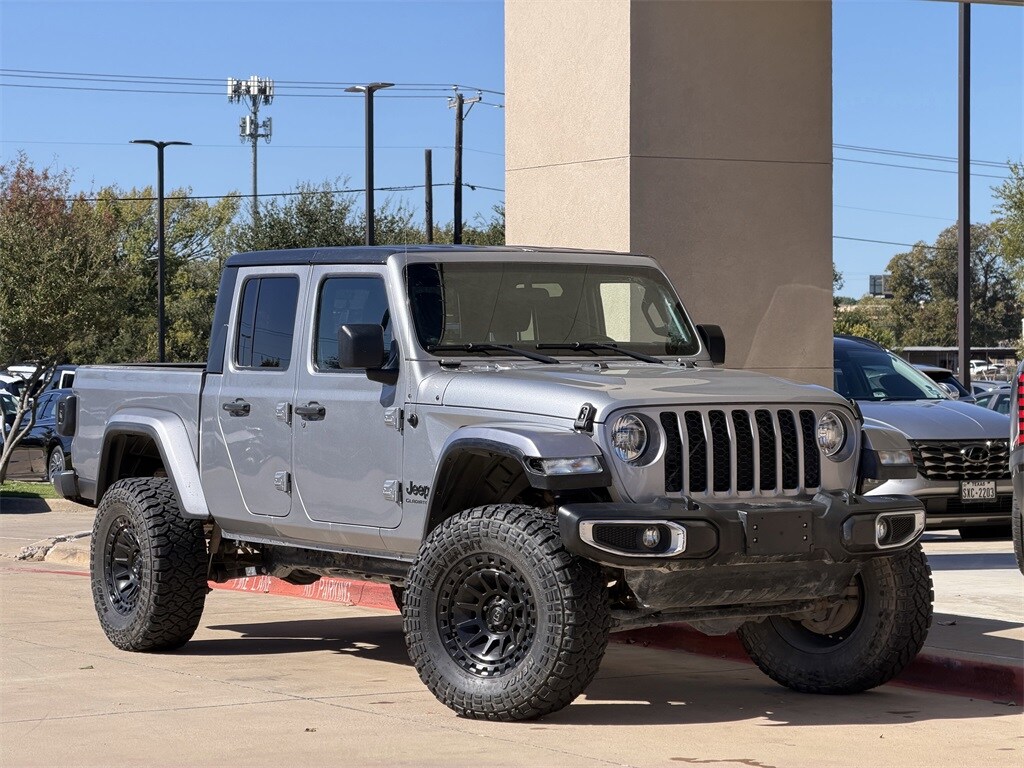 Used 2020 Jeep Gladiator Sport Truck