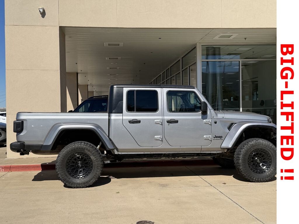 Used 2020 Jeep Gladiator Sport Truck