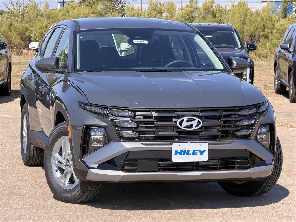 New 2026 Hyundai Tucson SE SUV