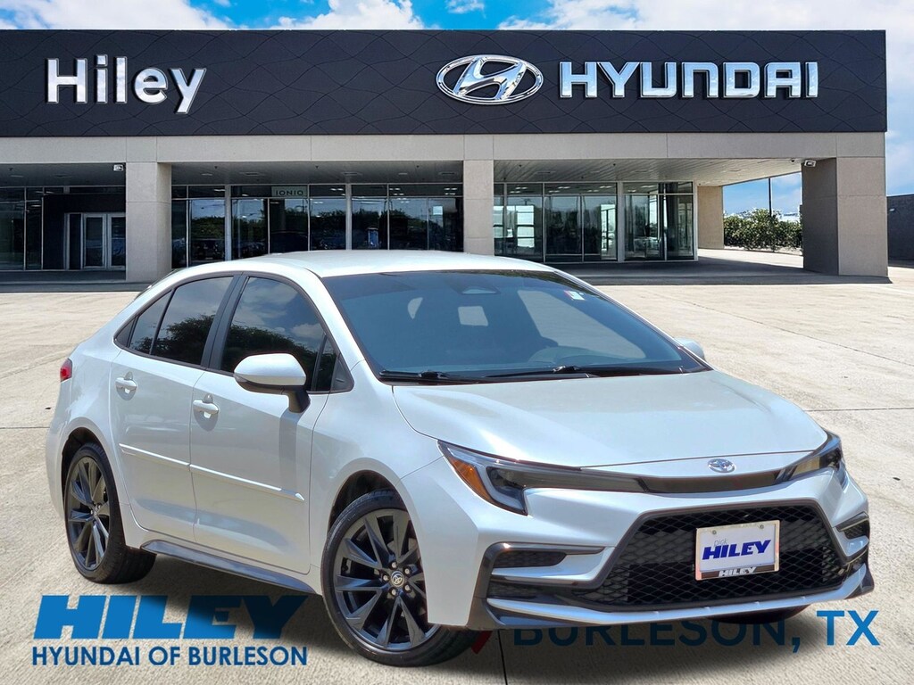Used 2026 Toyota Corolla SE Sedan