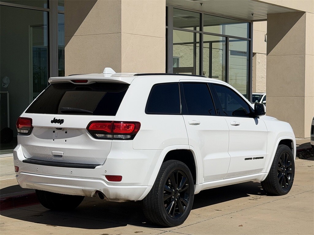 Used 2019 Jeep Grand Cherokee Altitude SUV
