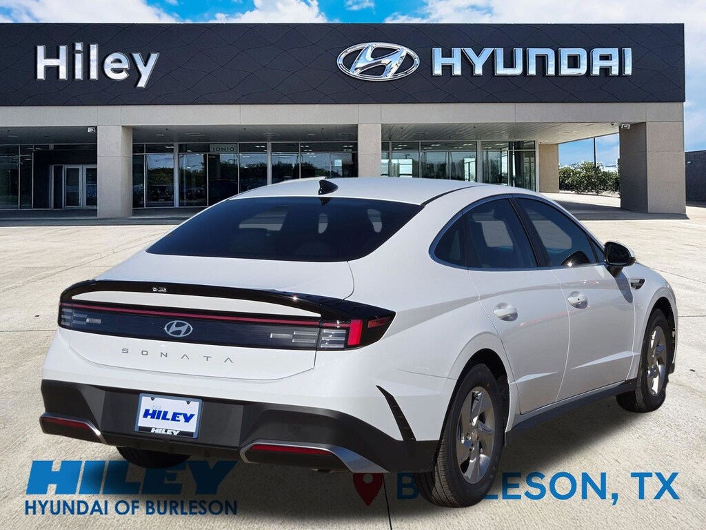New 2026 Hyundai Sonata SE Sedan