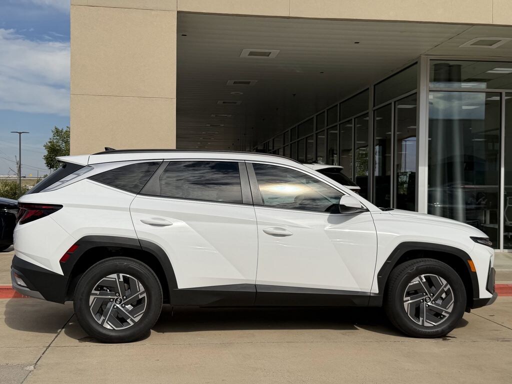 Certified 2025 Hyundai Tucson Hybrid Blue SUV