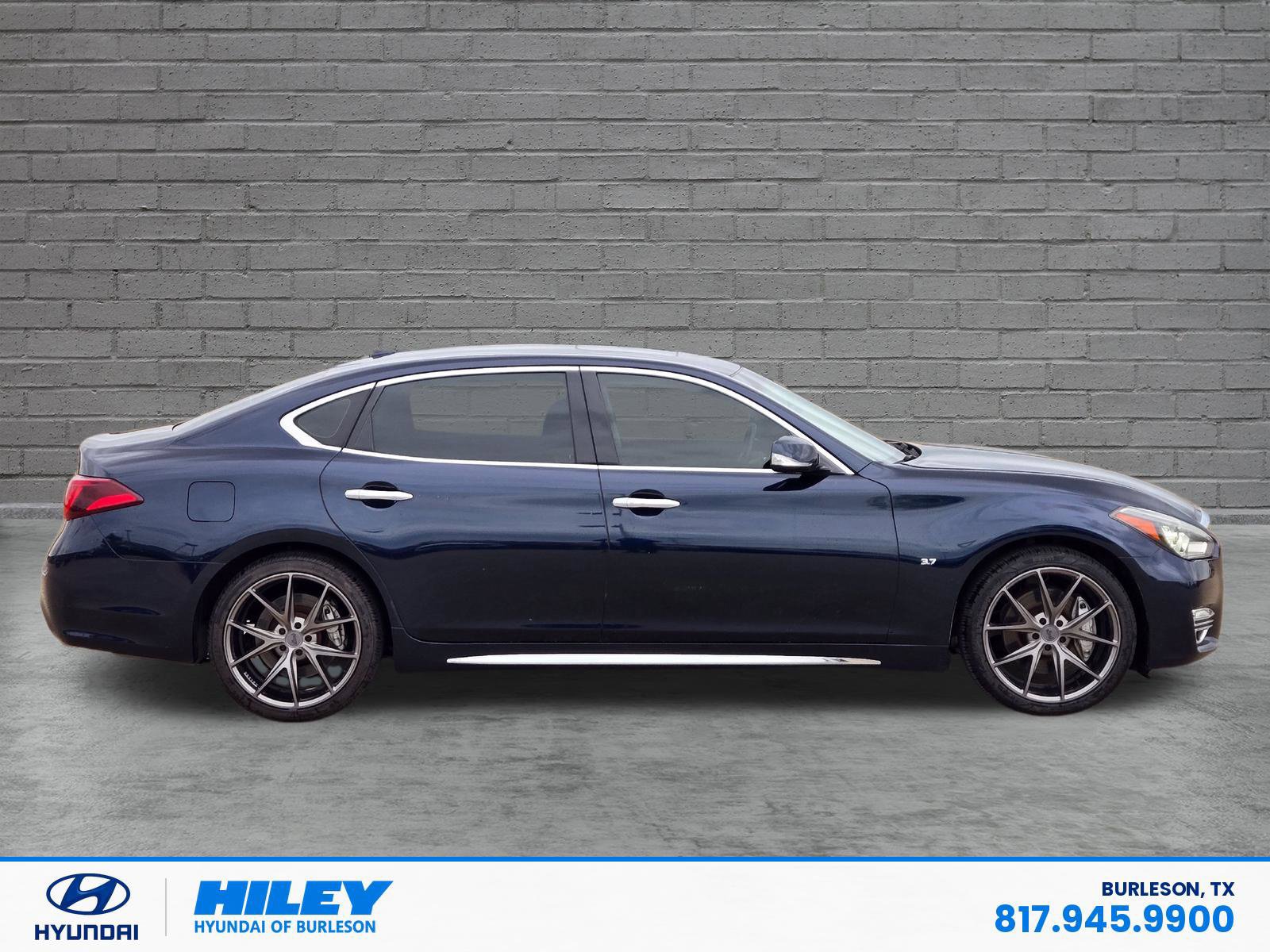 Used 2015 INFINITI Q70L 3.7 Sedan