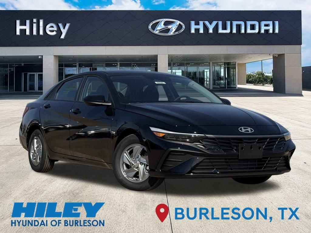 New 2026 Hyundai Elantra SE Sedan