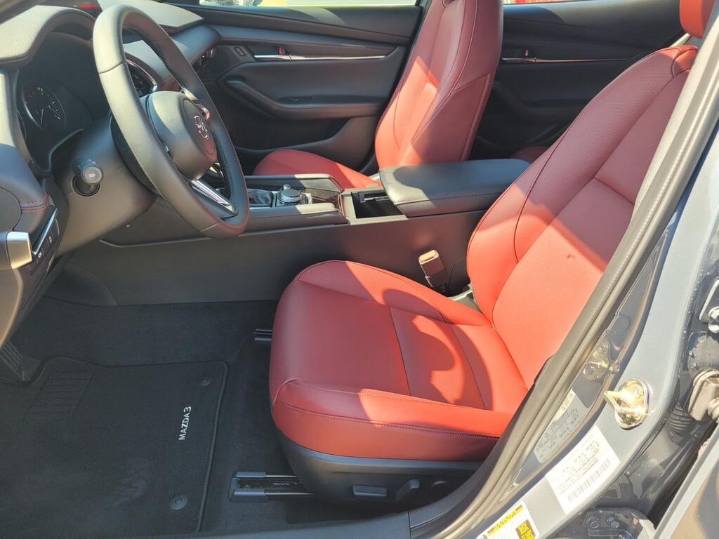 Used 2025 Mazda Mazda3 Hatchback 2.5 S Carbon Edition Hatchback
