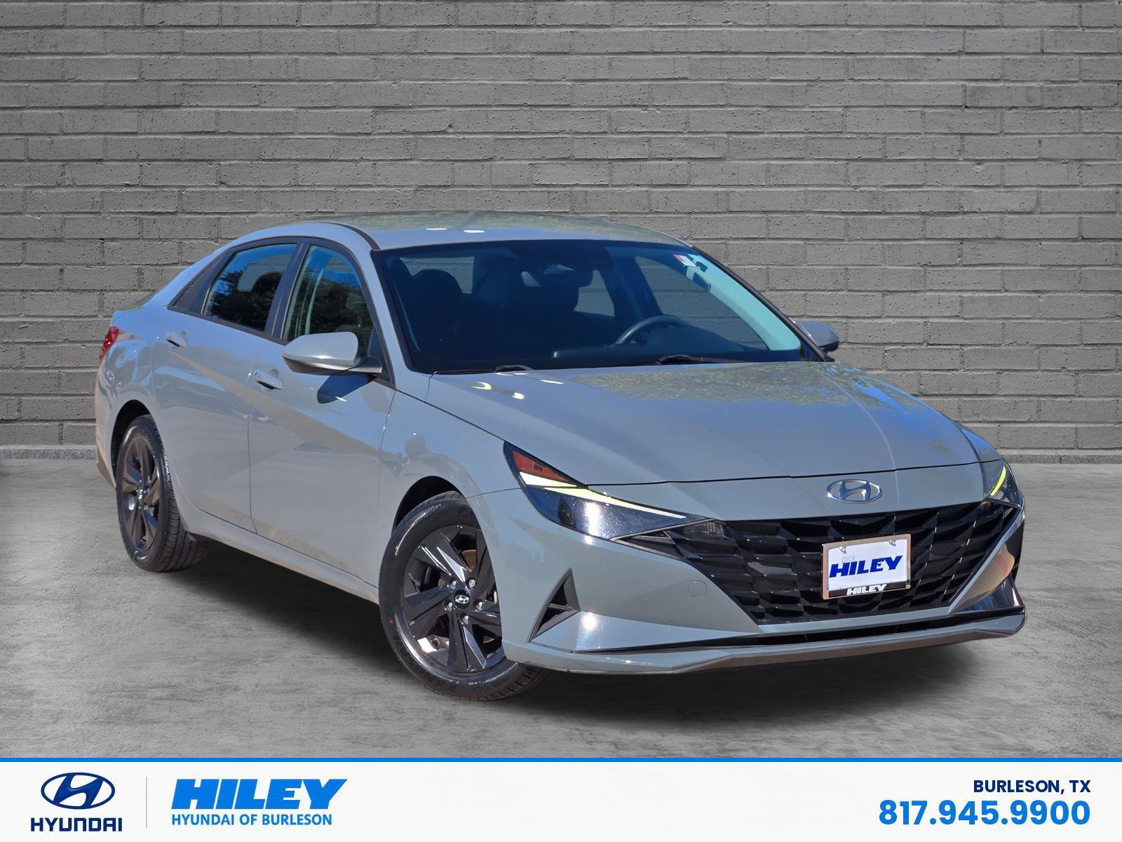 Used 2022 Hyundai Elantra SEL Sedan