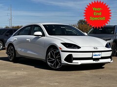 2025 Hyundai IONIQ 6 SEL Sedan