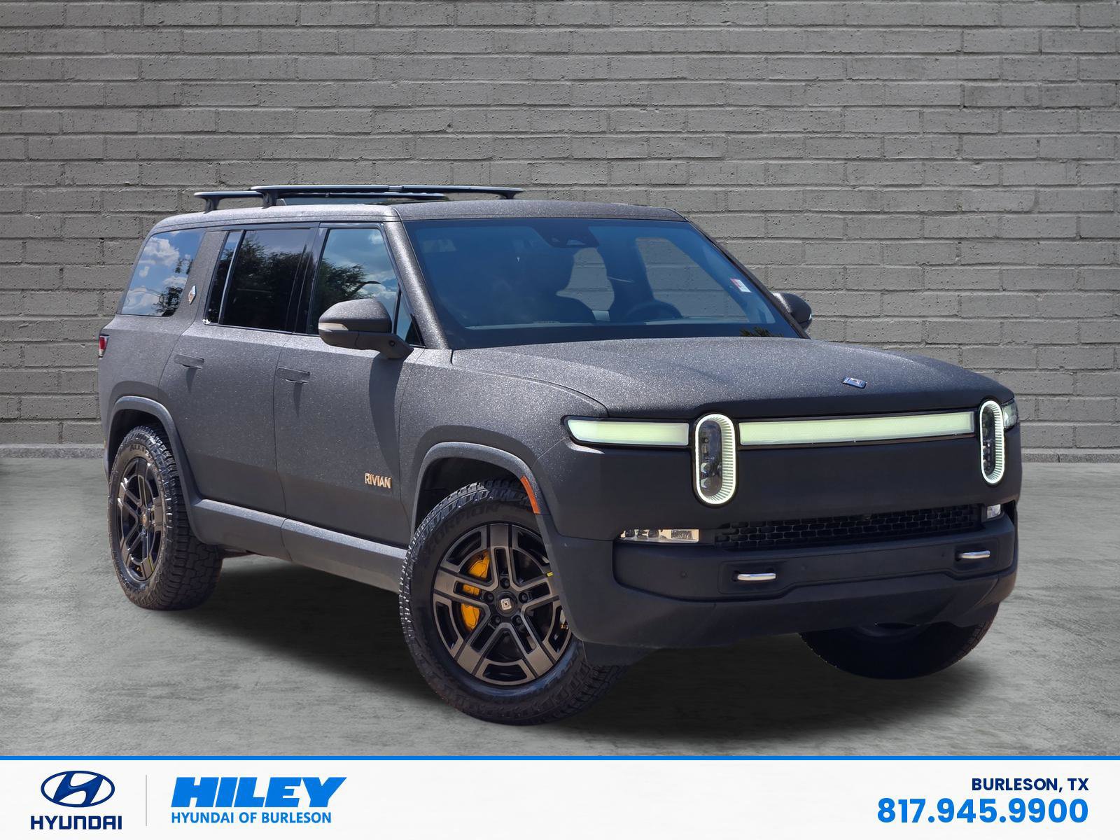 Used 2023 Rivian R1S Adventure Quad Motor Large Pack SUV